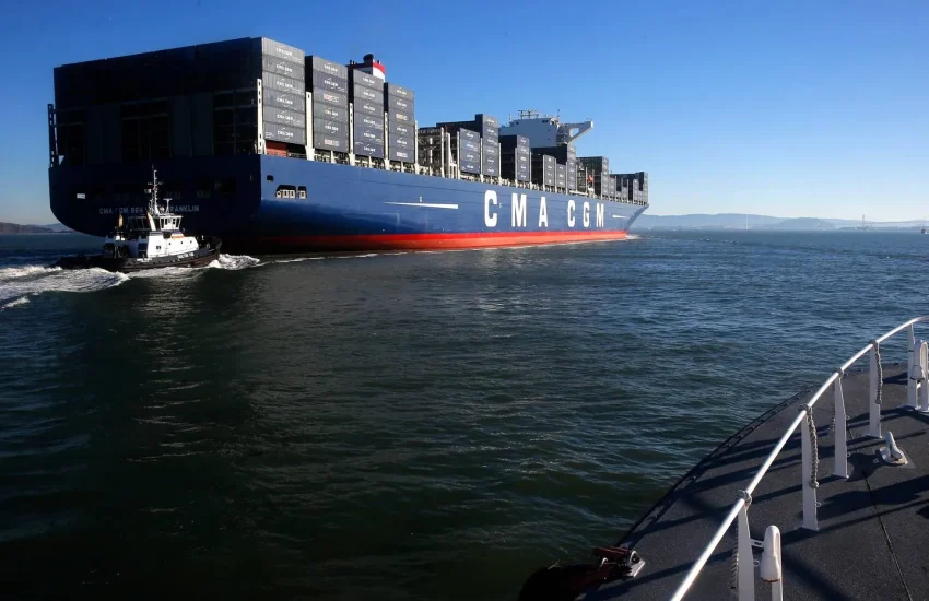 cargo-ship-transporting-at-sea